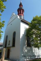 Oberrhein: Pfarrkirche von Alsheim - Foto: Stefan Frerichs / RheinWanderer.de