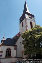 Oberrhein: Sankt-Peter-Kirche von Herrnsheim - Foto: Stefan Frerichs / RheinWanderer.de