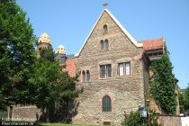 Oberrhein: Sankt-Paulus-Kirche mit Heidentürmen in Worms - Foto: Stefan Frerichs / RheinWanderer.de