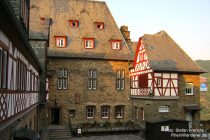 Mittelrhein: Innenhof von Burg Stahleck - Foto: Stefan Frerichs / RheinWanderer.de