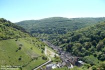 Mittelrhein: Blick von der Burgruine Stahlberg auf Steeg - Foto: Stefan Frerichs / RheinWanderer.de