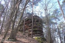 Pfälzerwald: Felsen der Isselmannsteine - Foto: Stefan Frerichs / RheinWanderer.de