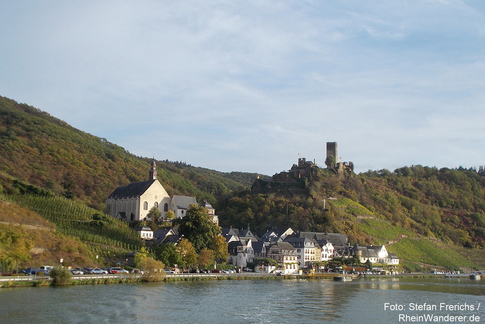 Mosel: Blick von der Mosel auf Beilstein - Foto: Stefan Frerichs / RheinWanderer.de