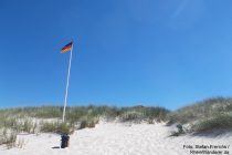 Amrum: Strandeinstieg beim Quermarkenfeuer - Foto: Stefan Frerichs / RheinWanderer.de