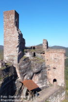 Pfälzerwald: Burg Altdahn - Foto: Stefan Frerichs / RheinWanderer.de