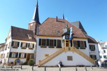 Pfälzerwald: Rathaus von Deidesheim - Foto: Stefan Frerichs / RheinWanderer.de