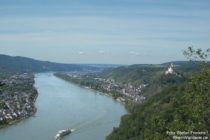 Mittelrhein: Blick auf Braubach und Marksburg - Foto: Stefan Frerichs / RheinWanderer.de