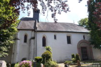 Mittelrhein: Friedhofskapelle Sankt Martin in Braubach - Foto: Stefan Frerichs / RheinWanderer.de