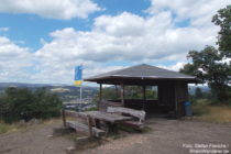Mittelrhein: Schutzhütte auf der Kerkertser Platte bei Braubach - Foto: Stefan Frerichs / RheinWanderer.de