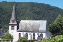 Mosel: Sankt-Nikolaus-Kirche in Mesenich - Foto: Stefan Frerichs / RheinWanderer.de