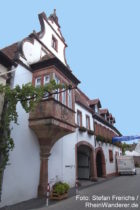 Pfälzerwald: Altes Schlösschen in Sankt Martin - Foto: Stefan Frerichs / RheinWanderer.de