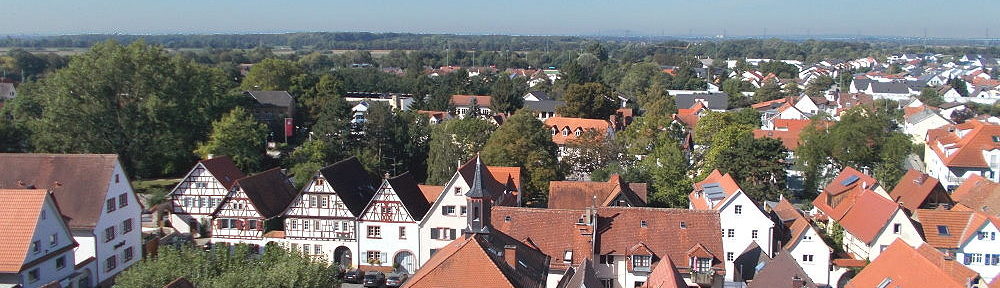 Odenwald: Blick von der Bergkirche auf die Altstadt von Zwingenberg - Foto: Stefan Frerichs / RheinWanderer.de