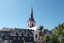 Mosel: Sankt-Martin-Kirche in Ediger - Foto: Stefan Frerichs / RheinWanderer.de