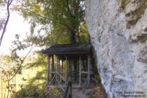 Obere Donau: Placidus-Hütte bei Beuron - Foto: Stefan Frerichs / RheinWanderer.de
