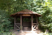 Odenwald: Schutzhütte Helenenruhe - Foto: Stefan Frerichs / RheinWanderer.de