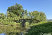 Ahr: Blick auf die Holzbrücke an der Ahrmündung - Foto: Stefan Frerichs / RheinWanderer.de