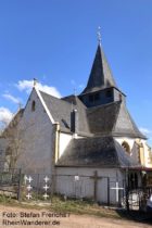 Nahe: Sankt-Alban-und-Martin-Kirche in Sarmsheim - Foto: Stefan Frerichs / RheinWanderer.de