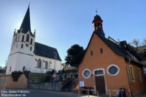 Nahe: Pfarrkirche und Kapelle von Laubenheim - Foto: Stefan Frerichs / RheinWanderer.de