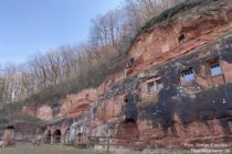 Nahe: Gesamtansicht der Felseneremitage bei Bretzenheim - Foto: Stefan Frerichs / RheinWanderer.de