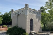 Nahe: Ehemaliges Pumpenhaus der Oranienquelle im Roseninsel-Park in Bad Kreuznach - Foto: Stefan Frerichs / RheinWanderer.de