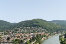 Neckar: Blick auf Eberbach - Foto: Stefan Frerichs / RheinWanderer.de
