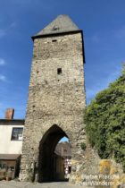 Taunus: Torturm von Altweilnau - Foto: Stefan Frerichs / RheinWanderer.de