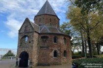 Niederrhein: Nikolauskapelle im Valkhofpark in Nijmegen - Foto: Stefan Frerichs / RheinWanderer.de
