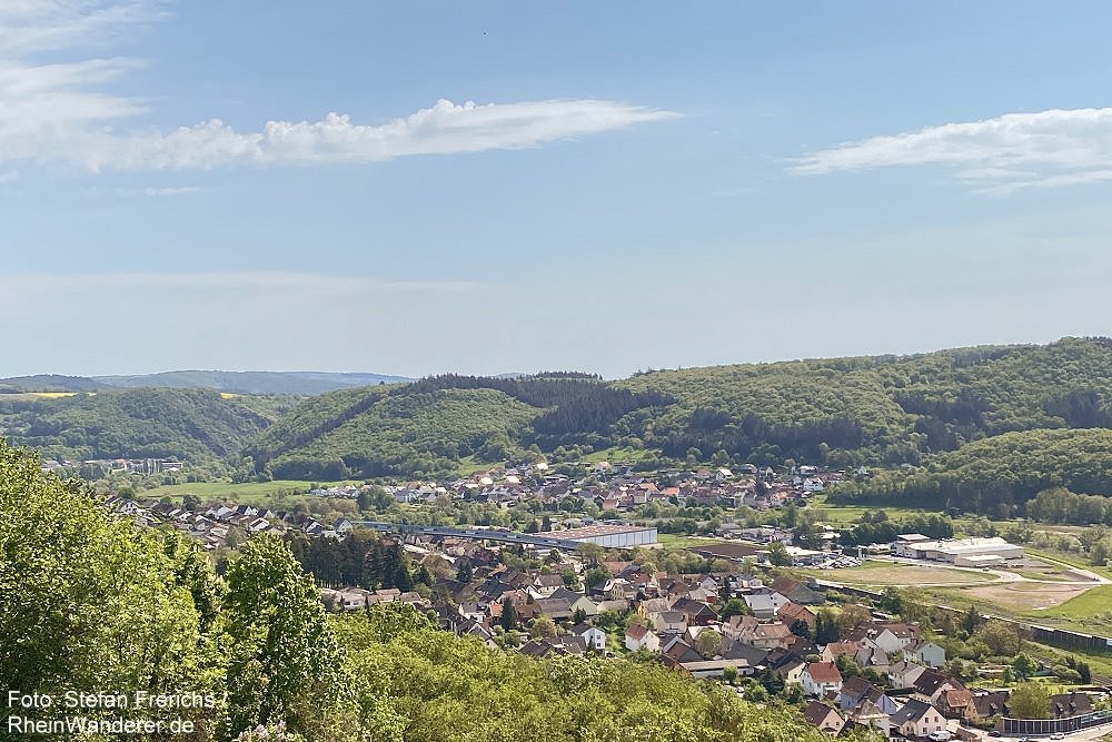 Nahe: Blick auf Hochstetten-Dhaun - Foto: Stefan Frerichs / RheinWanderer.de