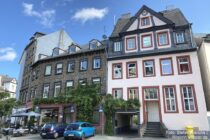 Mittelrhein: Barocke Häuser am Markt in Koblenz-Ehrenbreitstein - Foto: Stefan Frerichs / RheinWanderer.de