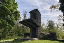 Main: Kapelle am Weinberg bei Mainaschaff - Foto: Stefan Frerichs / RheinWanderer.de