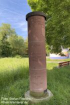 Main: Hochwassersäule bei Mainaschaff - Foto: Stefan Frerichs / RheinWanderer.de