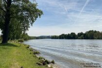 Main: Blick flussaufwärts bei Aschaffenburg - Foto: Stefan Frerichs / RheinWanderer.de