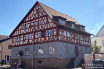 Main: Gasthaus "Zum Hirschen" in Großheubach - Foto: Stefan Frerichs / RheinWanderer.de