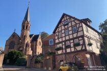 Main: Johanneskirche in Miltenberg - Foto: Stefan Frerichs / RheinWanderer.de