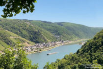 Mittelrhein: Pfalzblick auf Kaub und Burg Pfalzgrafenstein - Foto: Stefan Frerichs / RheinWanderer.de