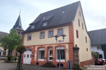 Pfälzerwald: Ehemaliges Oberforstamt in Rodalben - Foto: Stefan Frerichs / RheinWanderer.de
