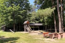 Spessart: Rast- und Spielplatz an der Schutzhütte am Sohl - Foto: Stefan Frerichs / RheinWanderer.de