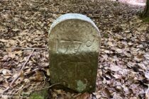 Spessart: Grenzstein von 1770 - Foto: Stefan Frerichs / RheinWanderer.de