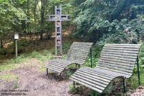 Spessart: Besinnungsplatz am Alten Schulweg - Foto: Stefan Frerichs / RheinWanderer.de