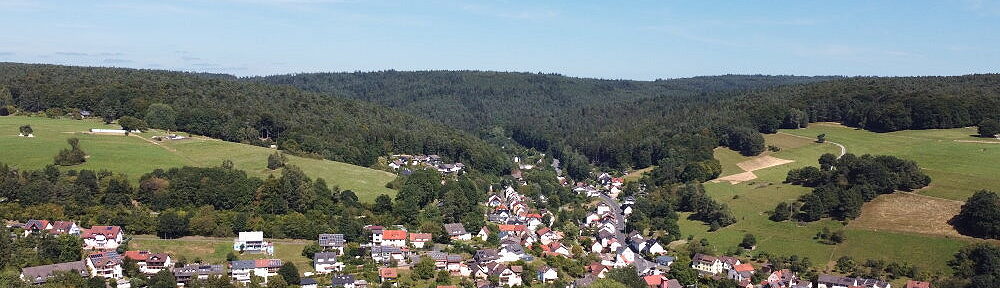 Spessart: Blick auf (Mespelbrunn-)Hessenthal - Foto: Stefan Frerichs / RheinWanderer.de