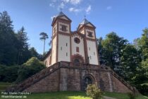 Spessart: Gruftkapelle Sankt Maria bei Mespelbrunn - Foto: Stefan Frerichs / RheinWanderer.de