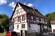 Spessart: Fachwerkhaus von 1800 in Heigenbrücken - Foto: Stefan Frerichs / RheinWanderer.de