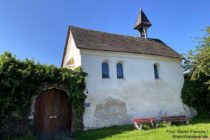 Mittelrhein: Romanische Kapelle in Osterspai - Foto: Stefan Frerichs / RheinWanderer.de