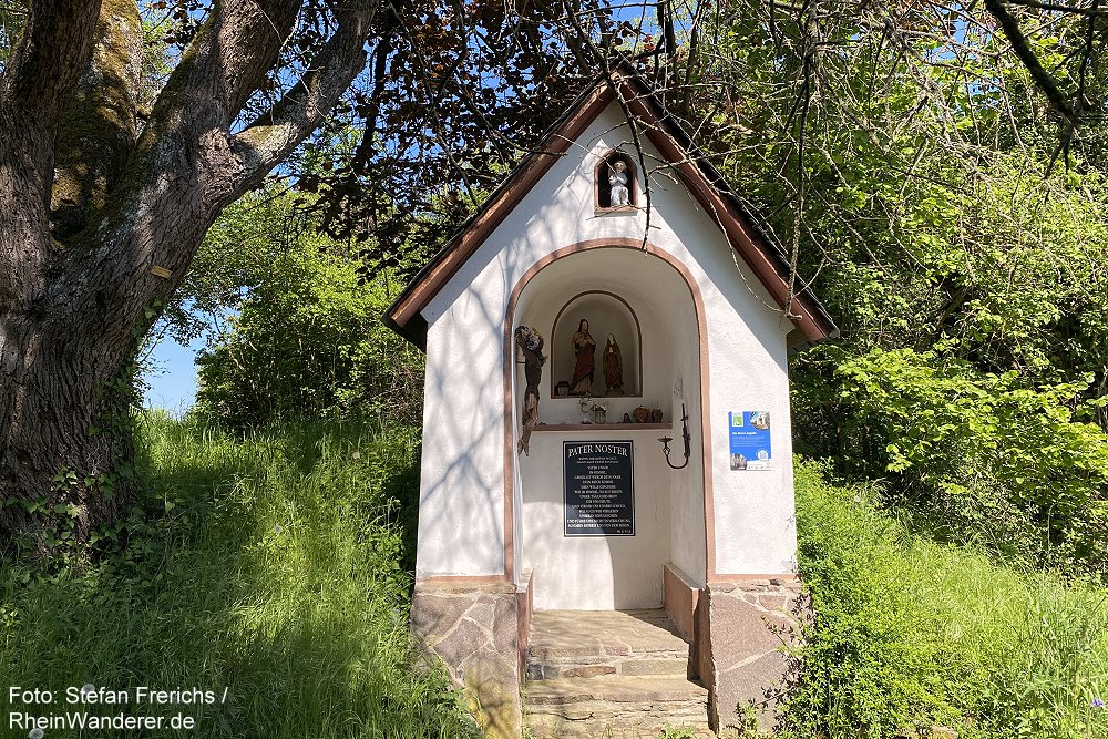 Mittelrhein: Kleine Kapelle bei Osterspai - Foto: Stefan Frerichs / RheinWanderer.de
