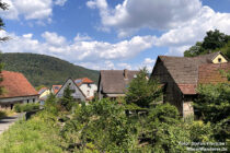 Main: Ortsrand von Grünenwört - Foto: Stefan Frerichs / RheinWanderer.de
